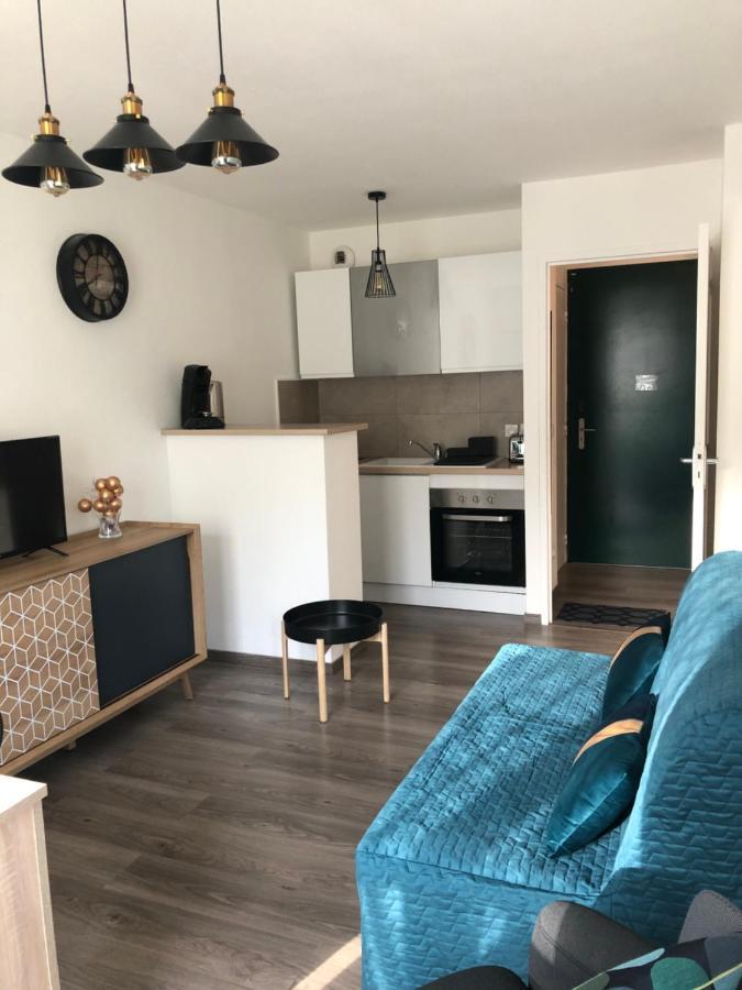 Proche Honfleur Gite Avec Piscine Equemauville Ngoại thất bức ảnh